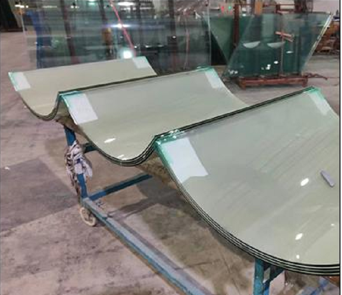 Glass bending furnace temperature